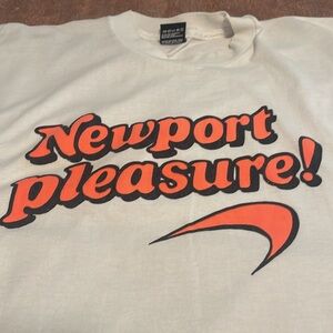 Vintage 80’s Newport Pleasure Single Stitch XL T-shirt